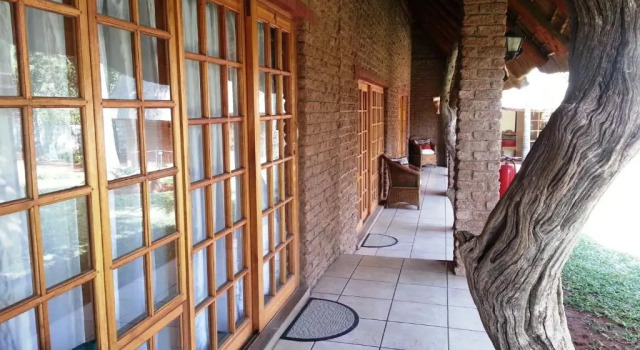 Семейный номер Standard с красивым видом из окна Siesta Guest House