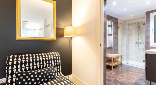 LOFT EN BILBAO by Aston Rentals, Book Apartment Deusto 