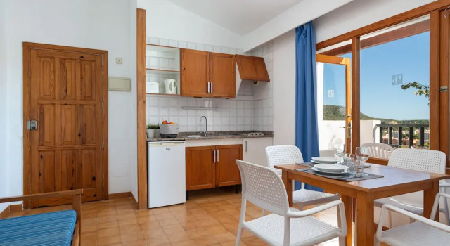 Апартаменты Standard c 1 комнатой с балконом Holiday Park Santa Ponsa