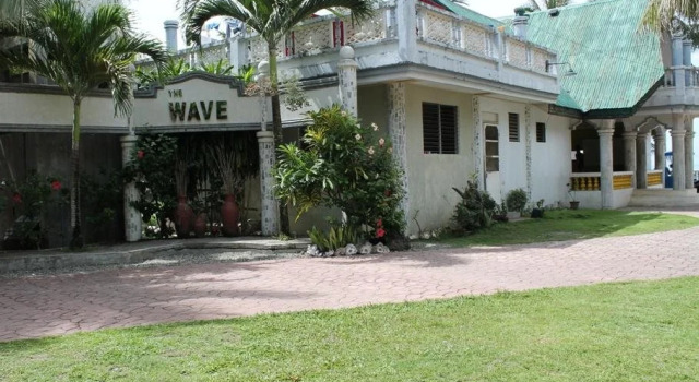 The Wave Beach Resort, Rezerwuj Ośrodek wypoczynkowy Hotele w Tangalan z parkingiem, Parking
