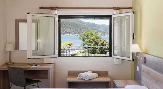 Апартаменты с 2 комнатами с балконом и с видом на море Ionian Memories