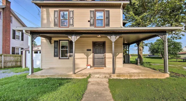 8 Mi to Dtwn Lancaster: Home in Amish Country, Забронировать Дом для отпуска Смоктаун Ланкастер, рядом с Фермерский рынок Берд-ин-Ханд