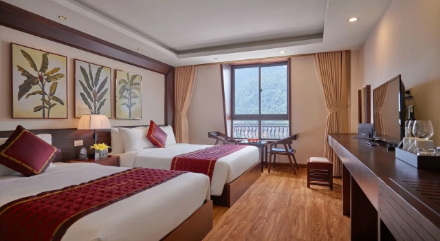 Freesia Hotel