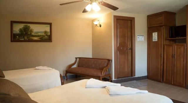 Standard Triplo quarto Hostal Posada Real