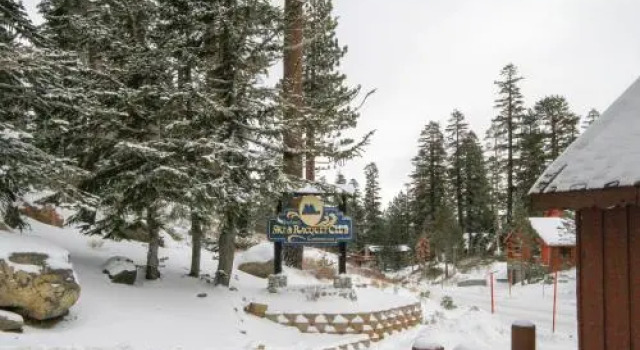 Mammoth Ski & Racquet Club #67