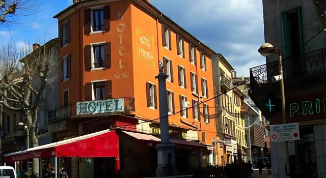 Hôtel Central