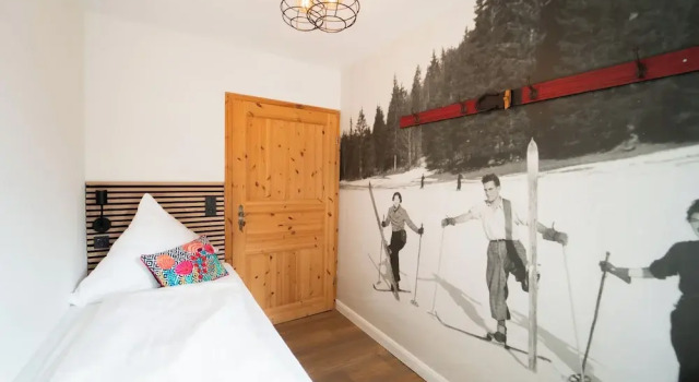 Семейные апартаменты с балконом и с видом на город Haus Tonburg - RoLigio-Campus
