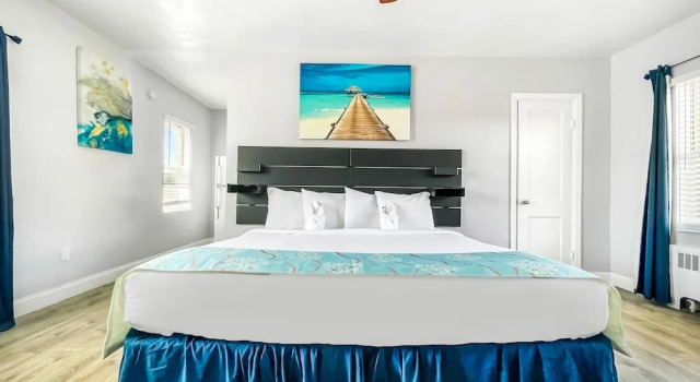 Апартаменты Hollywood Beach Seaside