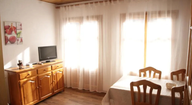 Апартаменты с балконом Apartaments Pont Romànic