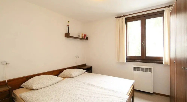 13-5 - One Bedroom, Book Hotel Silvaplana 