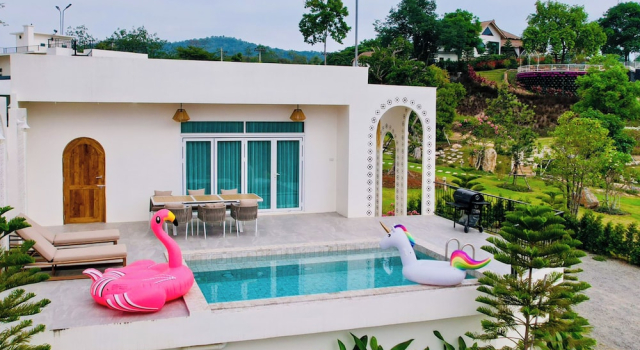Вилла Premier The Peak Hill Pool Villa