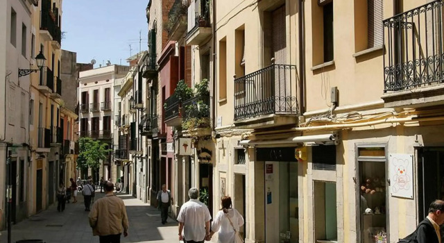 NEW! Apartment in Sarria near Metro