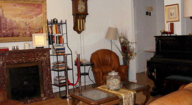 Hostal Riesco, Забронировать Отель центр города Мадрид, рядом с Театр Монументал
