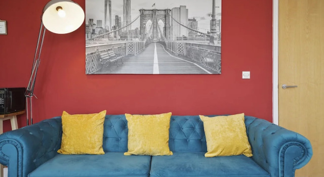 Modern Luxury 2 Bed Apartment 6 Guests En-Suite Netflix Wi-Fi, Забронировать Апартаменты/квартира Базилдон Эссекс