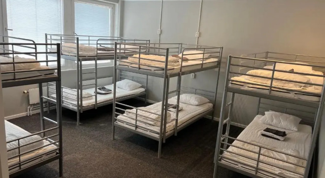 Кровать в общем номере (женский номер) Grad Hotel and Hostel