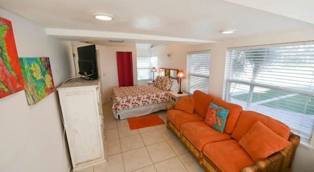 Tropical Breeze Apartment 2, Забронировать Апартаменты/квартира Холмс-Бич Sarasota Area