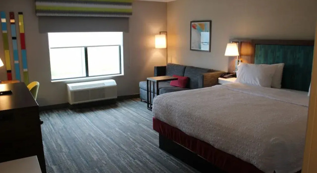 Студия Hampton Inn & Suites Pekin Peoria Area