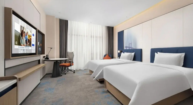 Двухместный номер Comfort с видом на город Hampton by Hilton Yichun
