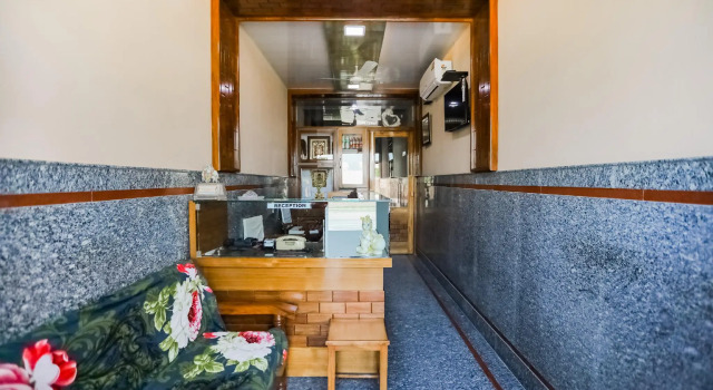 Hotel Shashi 2 By OYO Rooms, Rezervovat Hotel  