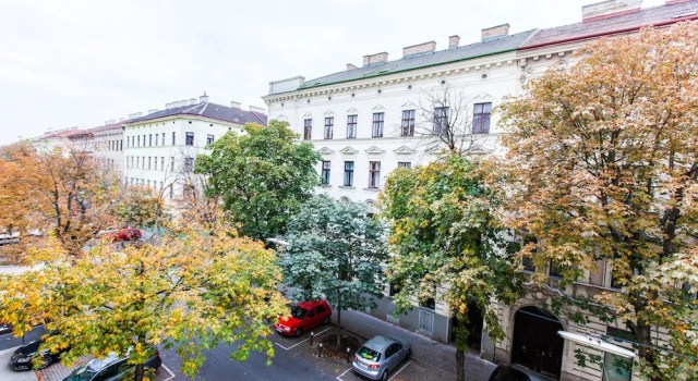 Апартаменты Cosy 2 bedroom Apartment