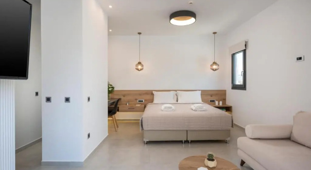 Четырёхместный номер Standard Central City Hotel