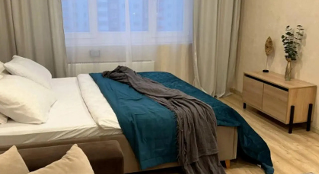 Like Home on 54 Fedyuninsky Street, Prenota Appartamento Hotel a Tyumen Region con parcheggio, Parcheggio