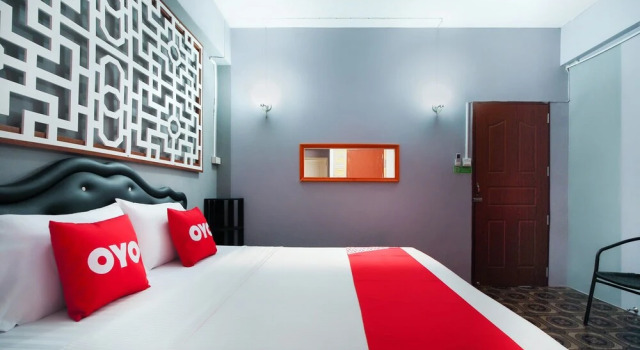 Люкс OYO 1006 FO Room