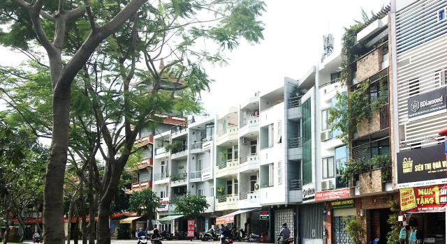 Riverhome Saigon Apartments, Забронировать Апартаменты/квартира Отели Хошимина с парковкой, рядом с Vinh Nghiem Pagoda, Парковка