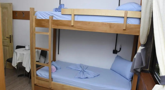 Кровать в общем номере (женский номер) D1 Hostel