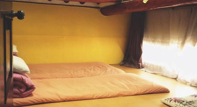 Homo Nomad Guesthouse for Backpackers, Забронировать Отель Отели провинции Кёнсан-Пукто с парковкой, Парковка