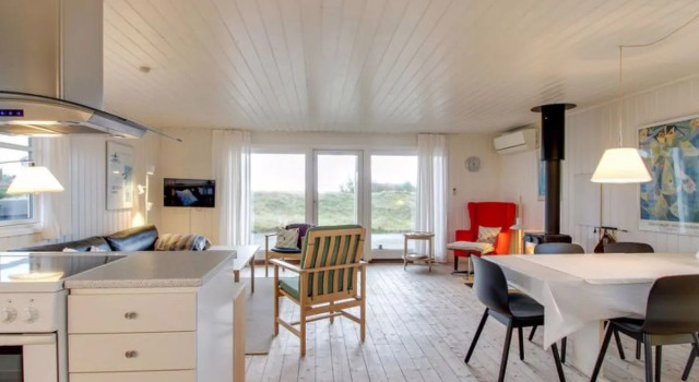 "Toni" - 600m from the sea in Western Jutland, Book Hotel Hotels in Fano with Parking, Parking