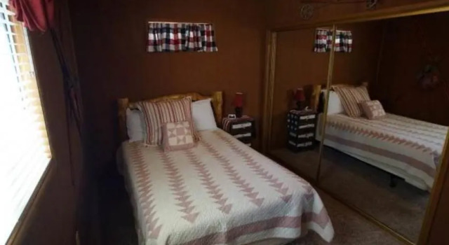 RedAwning Bear Hut, Rezerwuj Apartament Big Bear Lake Stany Zjednoczone