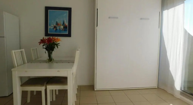 Le 44 Avec Balcon Vue Mer, Rezerwuj Hotel Hotele w Camargue z parkingiem, Parking
