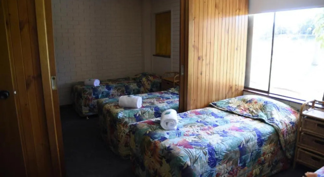Апартаменты с 4 комнатами Diamond Beach Resort