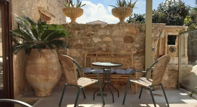 Люкс с балконом Hamam Oriental Suites
