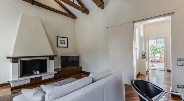 Ca' Pantalon Terrace, Забронировать Апартаменты/квартира Санта-Кроче Венеция, рядом с Accademia Bridge