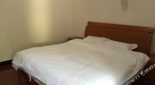 Liujia Xiaoyuan Inn, Prenota Hotel Hotel a Huzhou con piscina, Piscina