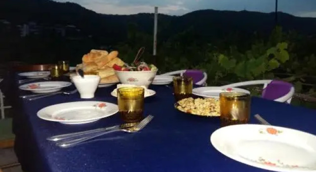 Guest House Staar, Prenota Affittacamere Sighnaghi 