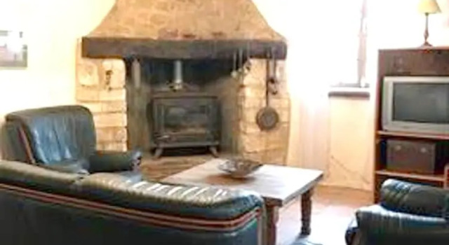 House With 4 Bedrooms in Issac, With Shared Pool and Furnished Garden, Book Hotel Issac Dordogne