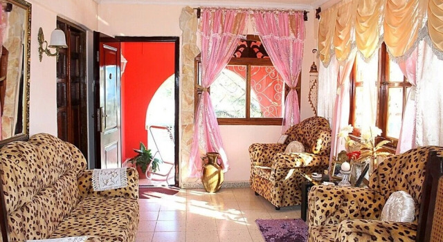 Hostal El Palenque CASILDA, Rezervovat Hotel Hotely v Sancti Spiritus s parkováním, Parkování