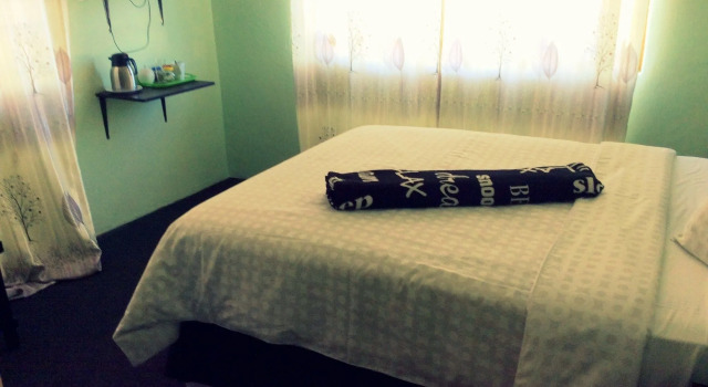 Sharon Avenue Guesthouse, Book Hotel 3-stjernede hoteller i Francistown, 3*