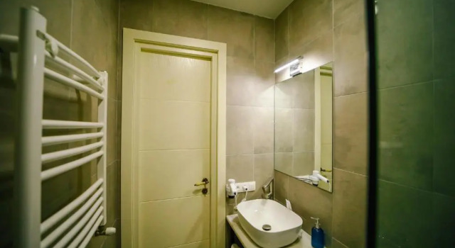 Deluxe Dvoulůžkový s manželskou postelí pokoj s balkonem River Front Mtskheta