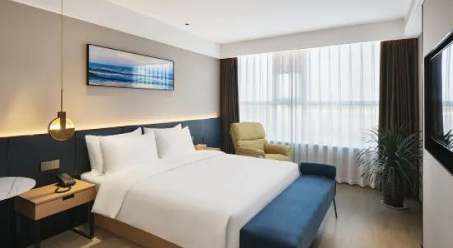 Люкс c 1 комнатой Starway Hotel Lankao Wanghu
