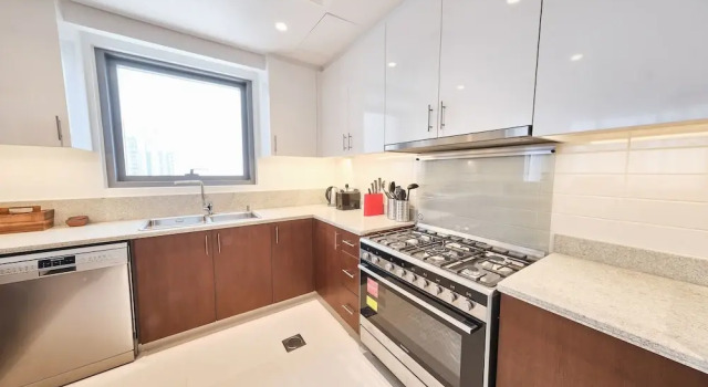 Апартаменты Fantastay Blvd Crescent