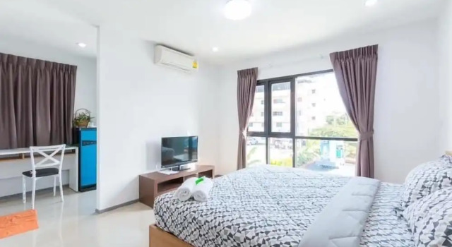 Номер Standard с балконом Promsook Apartment