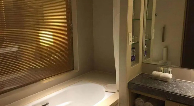 Двухместный номер Standard Holiday Inn Tianjin Riverside by IHG