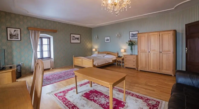 Hotel Salamander - Garni, Buchen Sie Hotel SPA-Hotels in Banskobystrický kraj, SPA