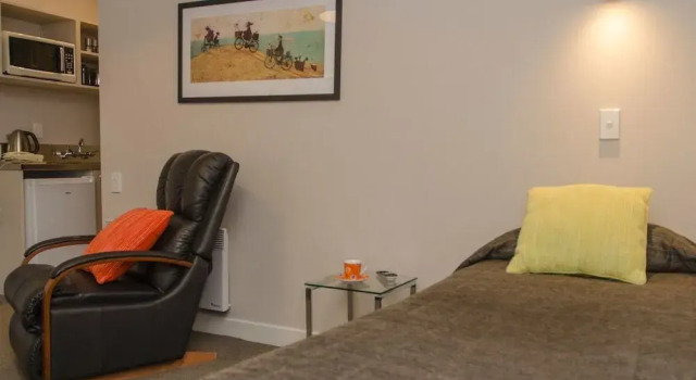 Cedar Lodge Motel, Забронировать Мотель Отели South Island с парковкой, Парковка
