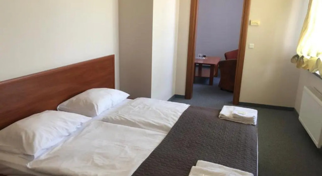 Готель Леон, Buchen Sie Hotel Nowohrad-Wolynskyj Schytomyr