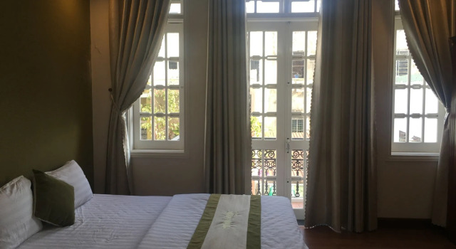 Phuong Quang Hotel, Забронировать Отель Дананг Дананг муниципалитет, рядом с Музей изящных искусств Дананга